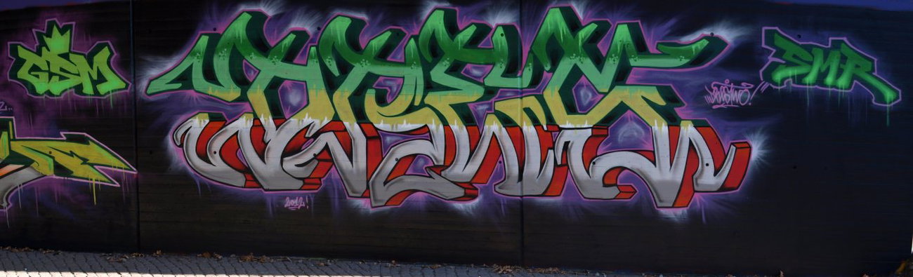 Graffiti Wall in Brunswick - Photo by Drestwo - Drestwo, Dres2, Dres (2012)