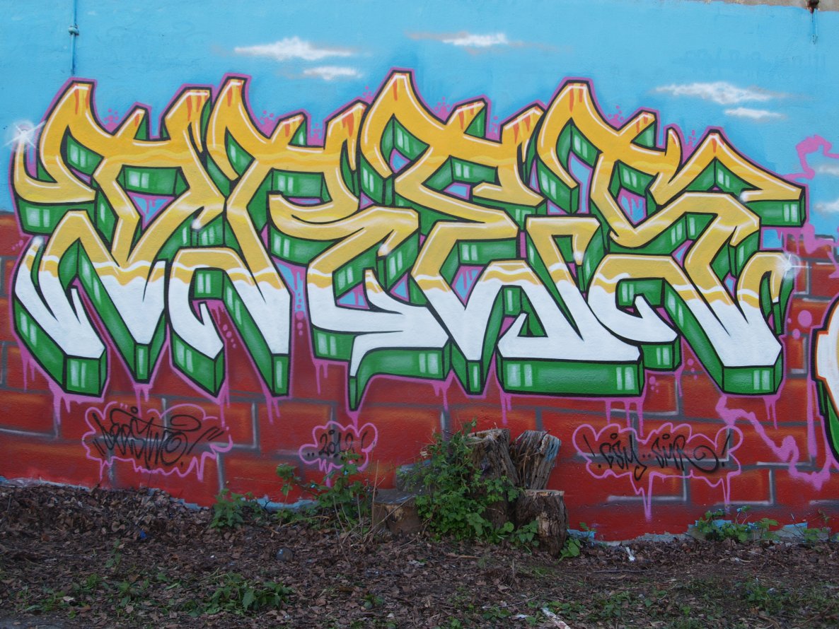 Graffiti Wall in Braunschweig - Photo by Drestwo - Drestwo, Dres2, Dres (2012)