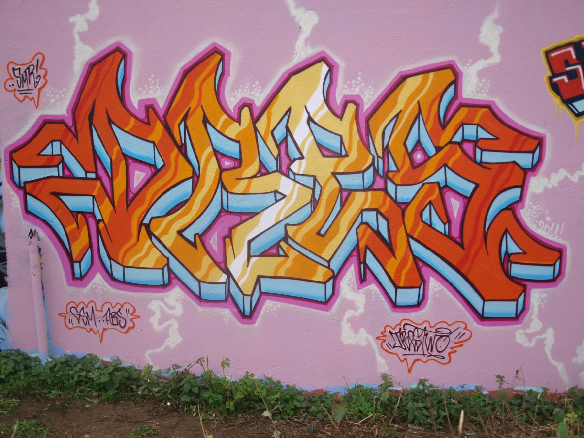 Graffiti Wall in Brunswick - Photo by Drestwo - Drestwo, Dres2, Dres (2011)
