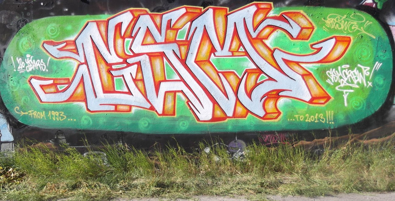 Graffiti Wall in Braunschweig - Photo by Drestwo - Drestwo, Dres2, Dres (2013)
