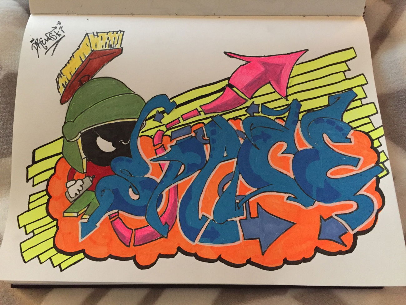 Graffiti Sketch - Photo by Drewski (2017)