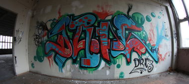 Graffiti Wall in Dresden - Photo by Dric3 - Ottendorf, RiaCrew, Dric3 (2013)