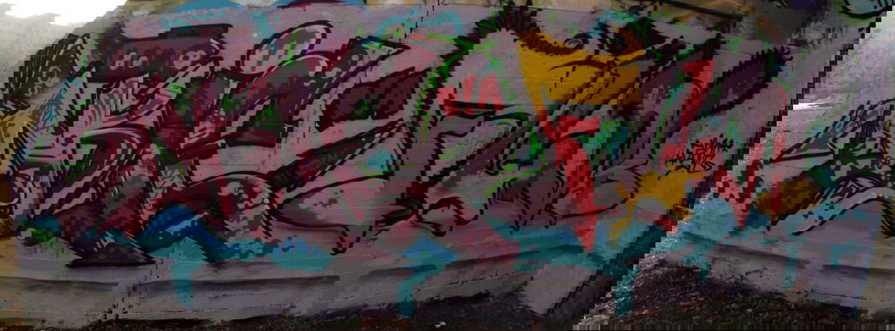 Graffiti Wall - Photo by Dric3 - RiaCrew, Dric3 (2014)