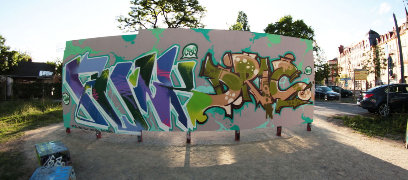 Graffiti Wall in Dresden - Photo by Dric3 - Dric3, Flink, ColorBrothers (2015)