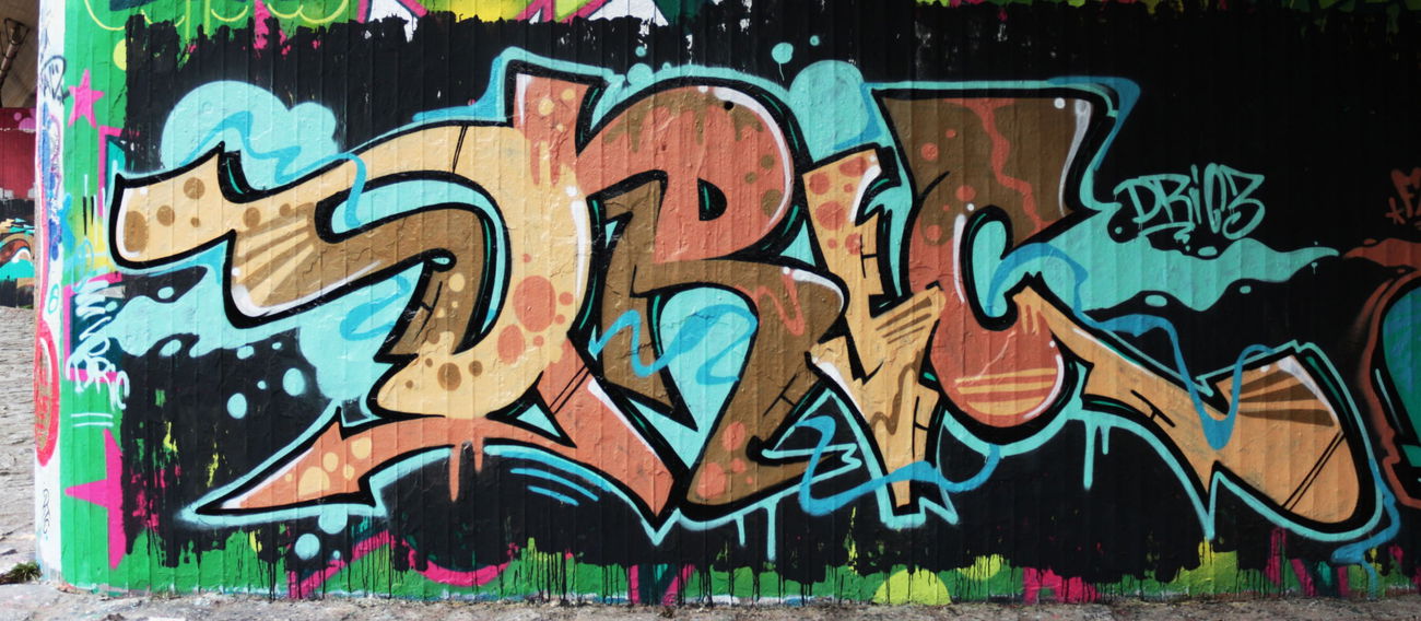 Graffiti Wall in Dresden - Photo by Dric3 - Dresden, Dric3, Ria (2015)