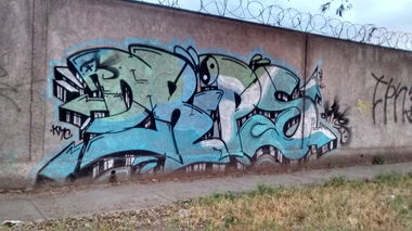 Graffiti Wall in Renca - Photo by DripsOne (2014)