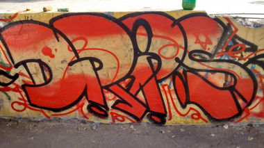 Graffiti Bombing in Renca - Photo by DripsOne (2014)