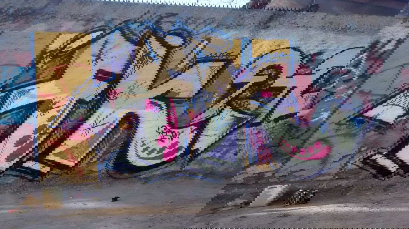 Graffiti Wall - Photo by DripsOne (2014)