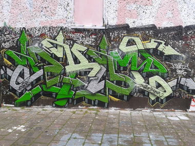 Graffiti Wall in Berlin - Photo by DrunKingMonkeys