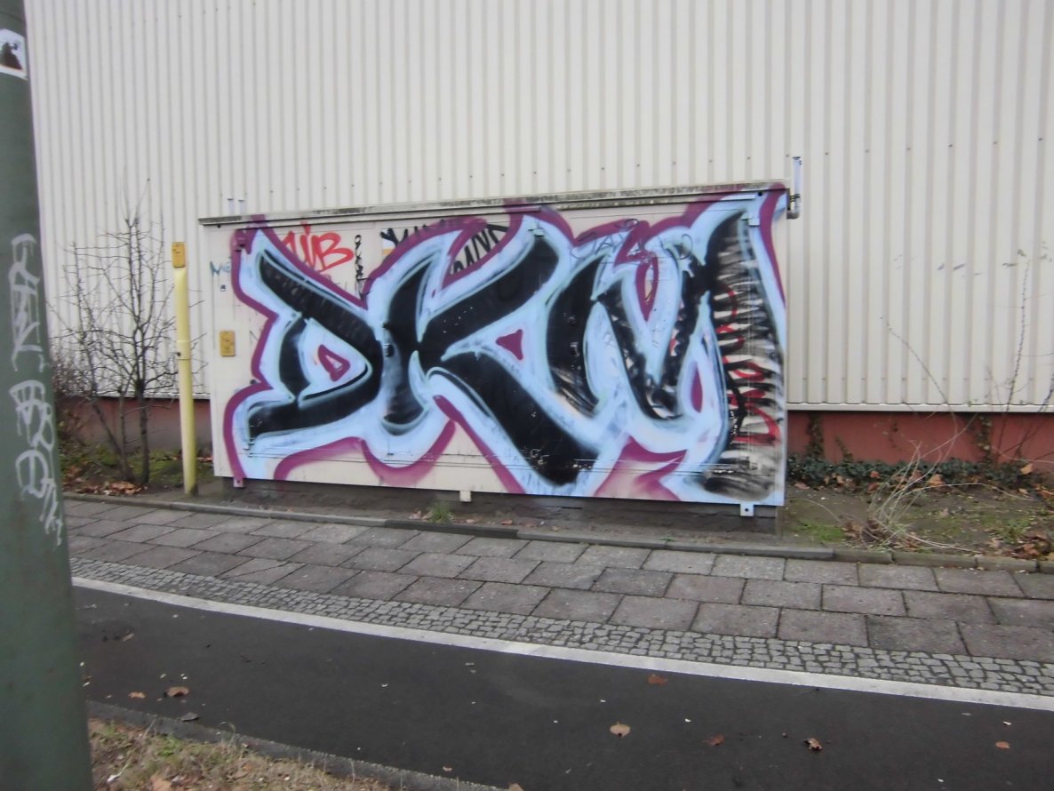 Graffiti Photo by DrunKingMonkeys - dkm