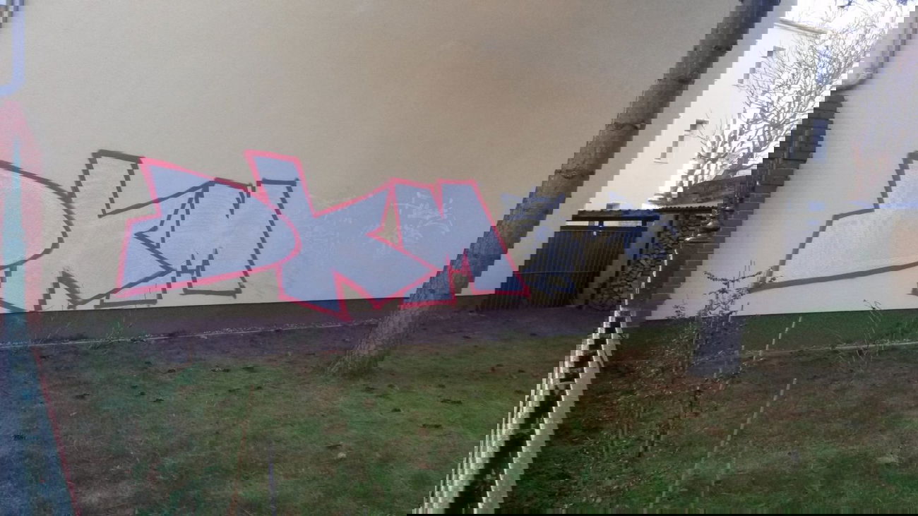 Graffiti Photo by DrunKingMonkeys - dkm