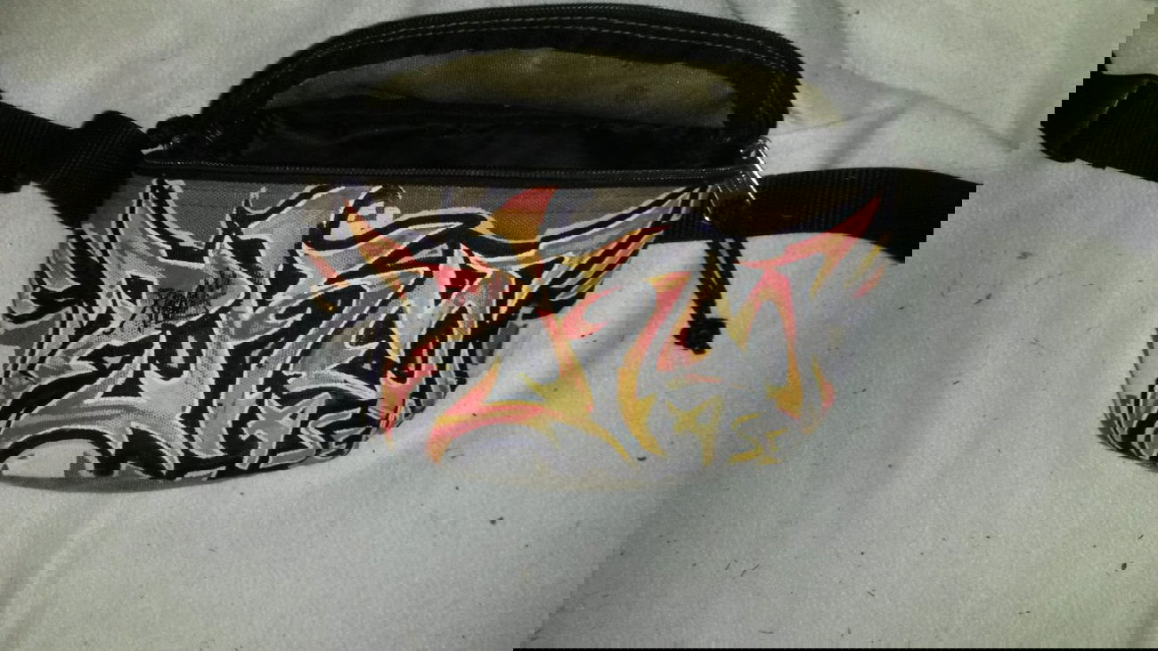 Graffiti Artwork - Photo by DrunKingMonkeys