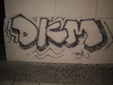 Graffiti Bombing - Photo by DrunKingMonkeys