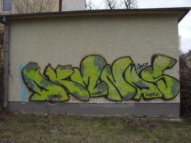 Graffiti Bombing - Photo by DrunKingMonkeys