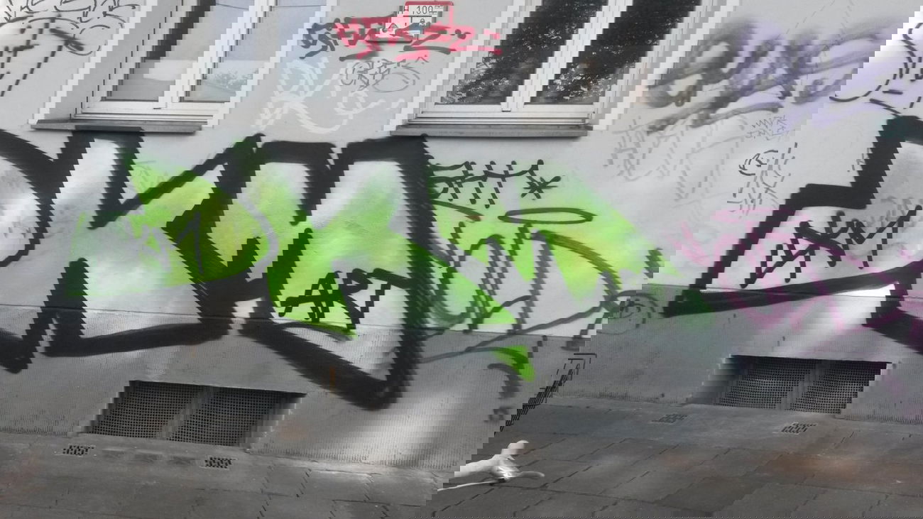 Graffiti Photo by DrunKingMonkeys