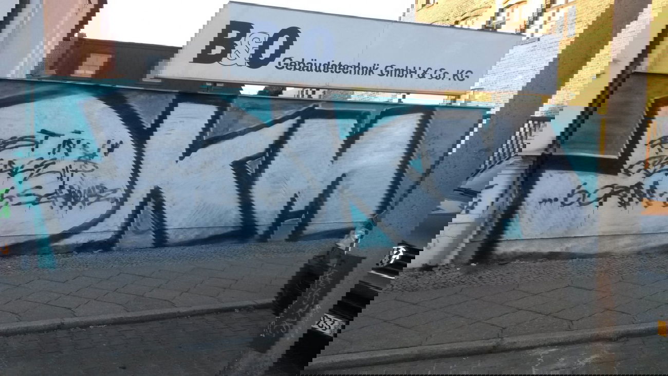 Graffiti Photo by DrunKingMonkeys - dkm