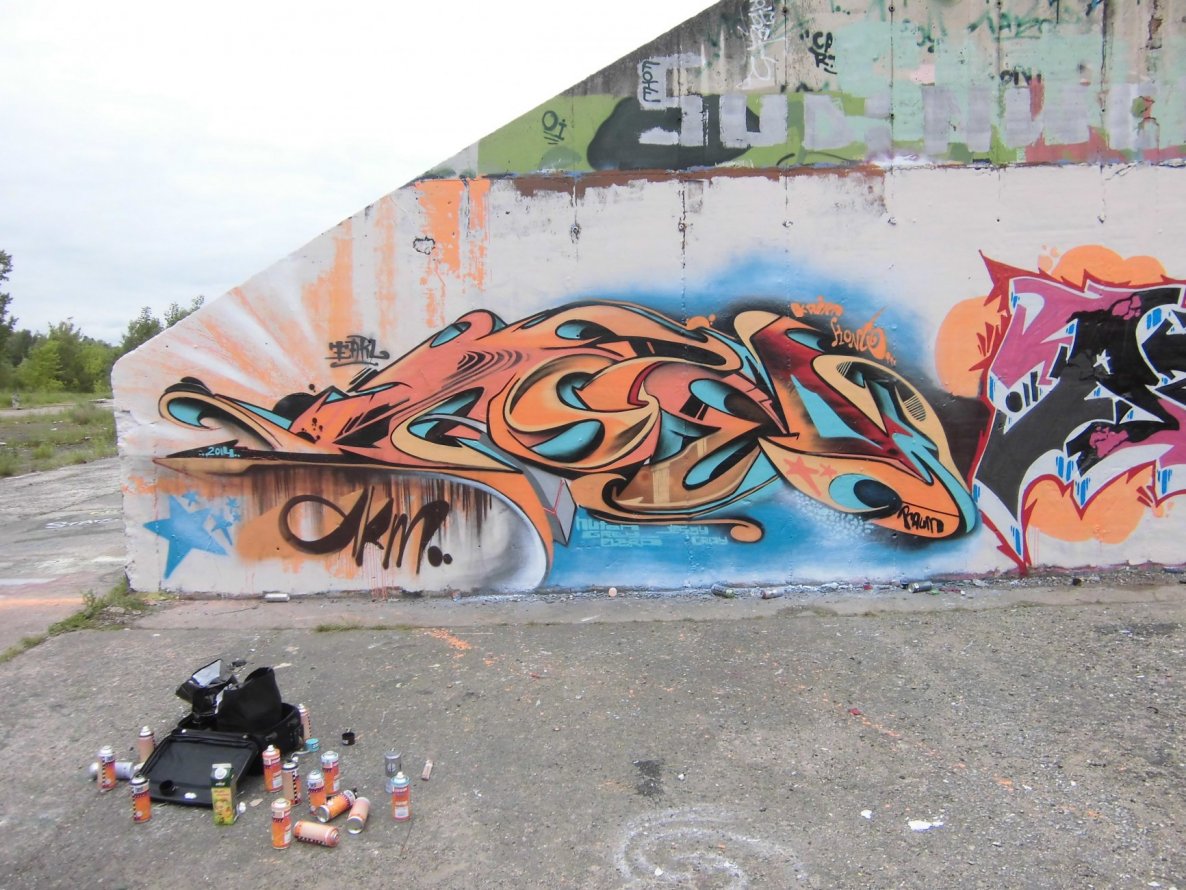 Graffiti Photo by DrunKingMonkeys - dkm
