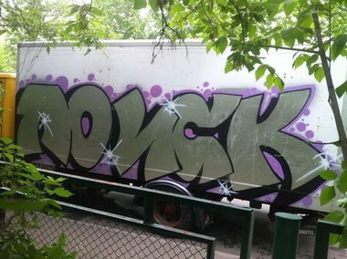 Graffiti Bombing - Photo by Dudos - Dudos, poisk, crew (???)