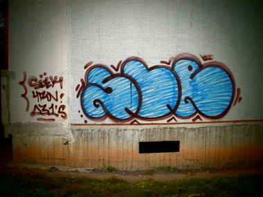 Graffiti Bombing - Photo by DukaL1s - T-up (2010)