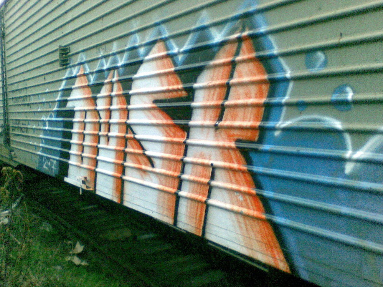 Graffiti Train - Photo by Dusk (2007)