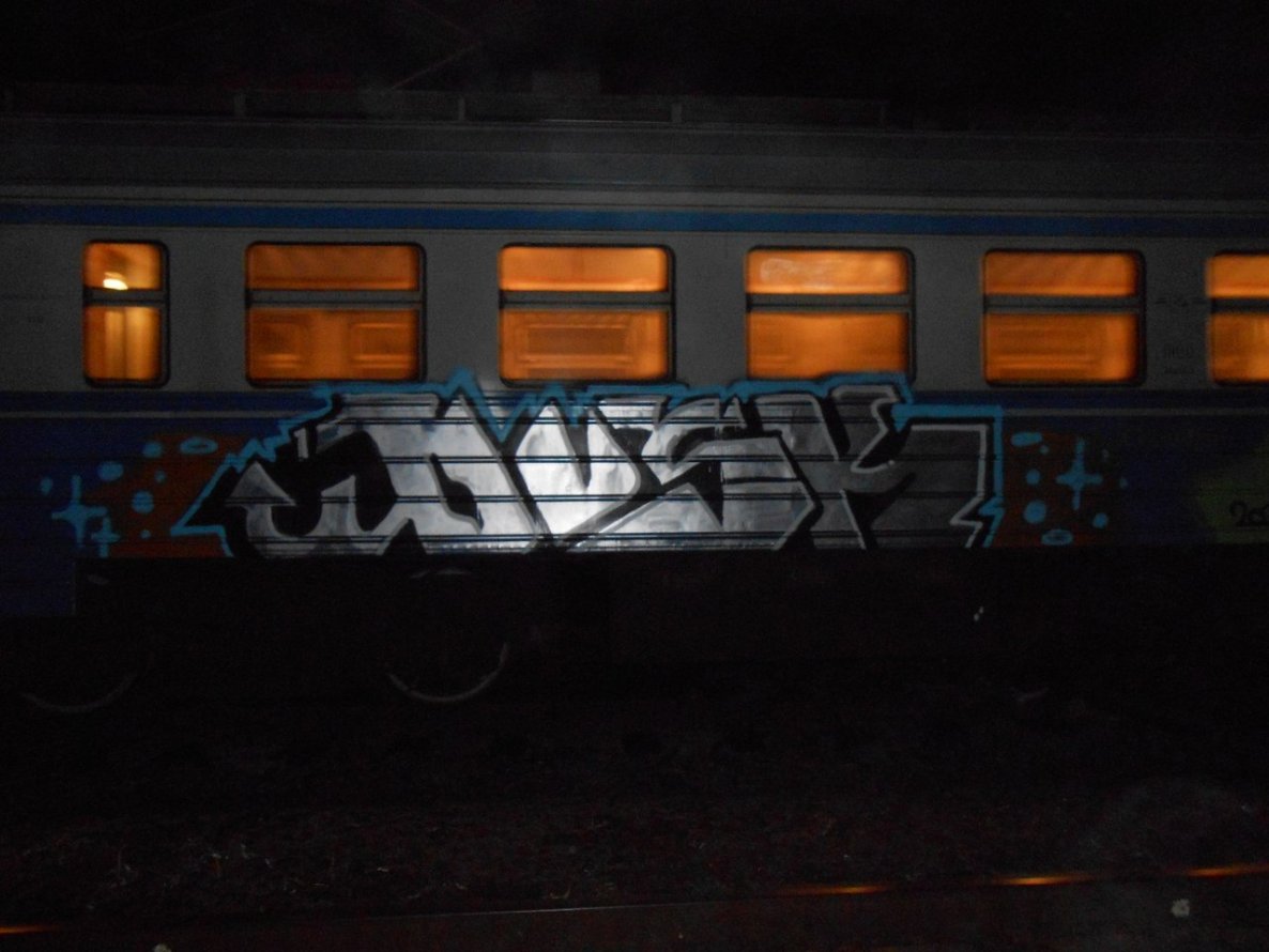 Graffiti Train in Kharkiv - Photo by Dusk14 - Balakleya, dvizh)) (2013)