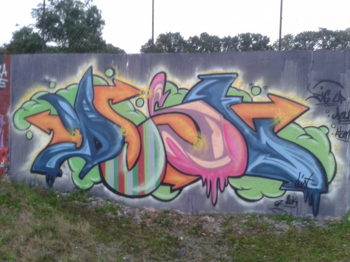 Graffiti Wall - Photo by Dust