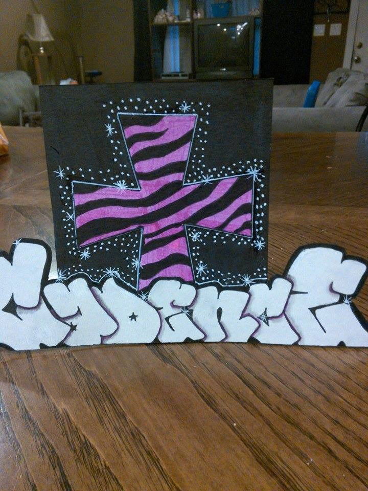 Graffiti Artwork in Apopka - Photo by Dylex - love, bear, batman (2015)