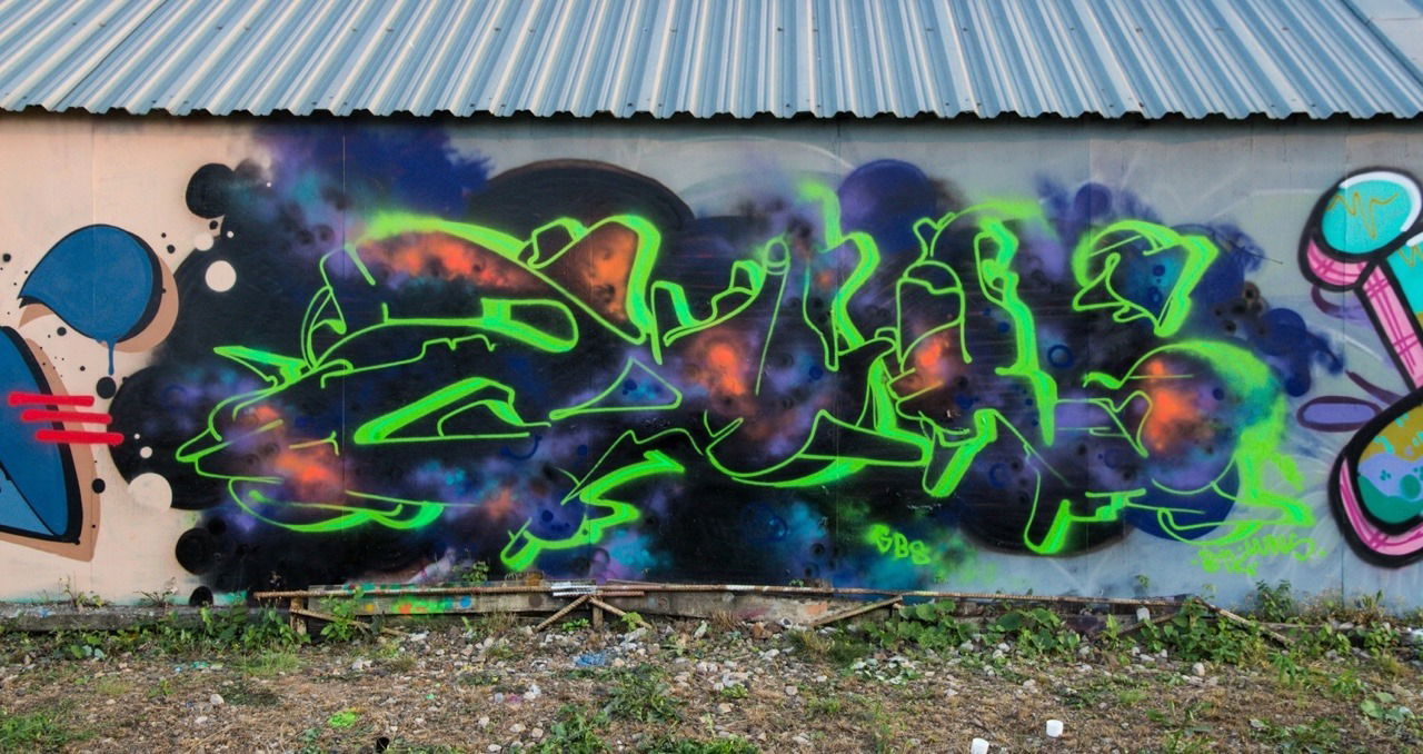 Graffiti Wall in Рф - Photo by Dzugerman - zukeng, gbs (2013)