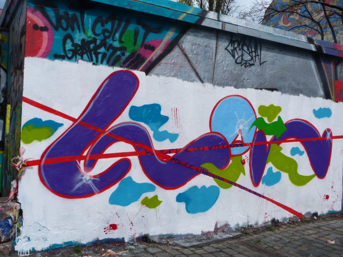 Graffiti Photo by EDOZ - Glow, Desden, ATD (2012)