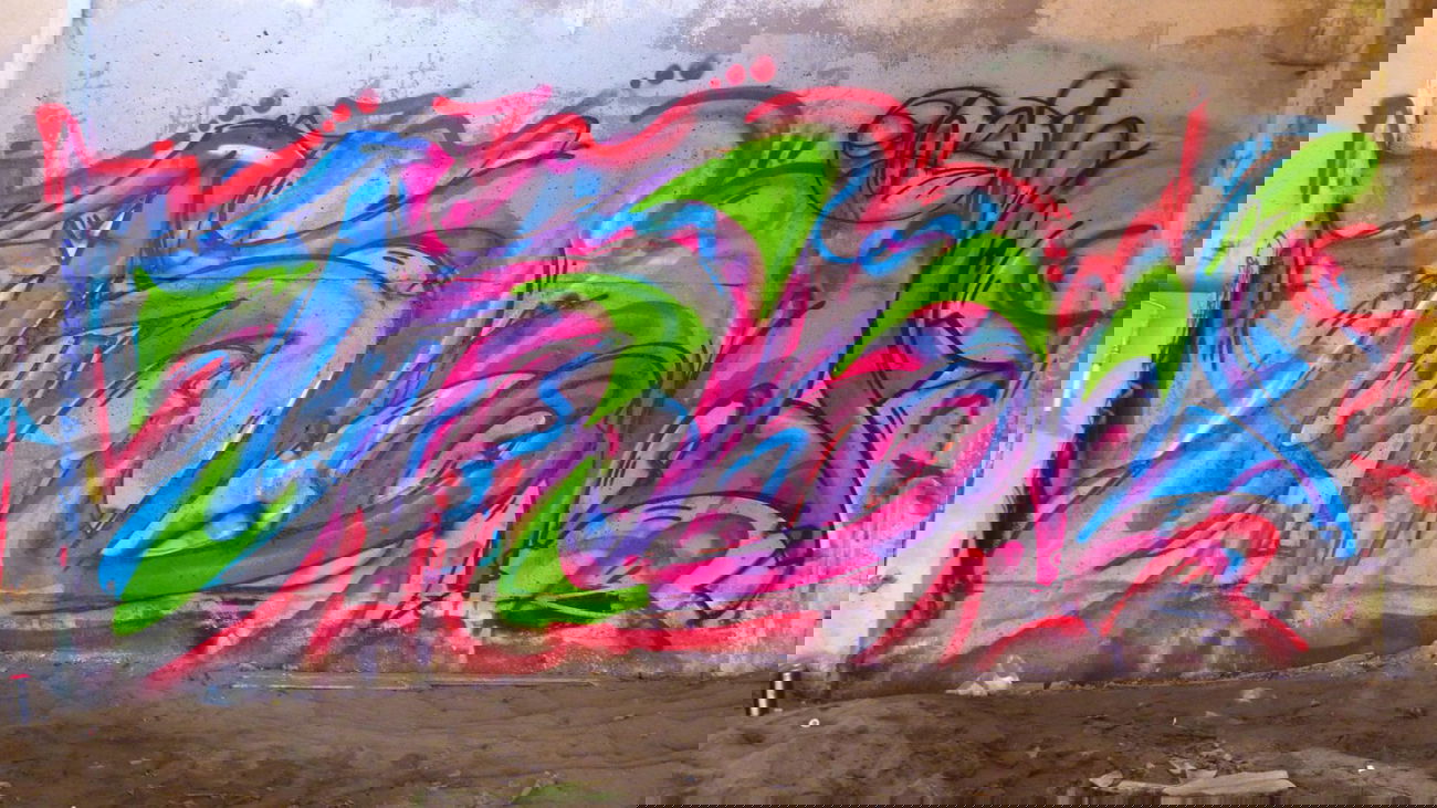 Graffiti Photo by EDOZ - Glow, Desden, ATD (2013)