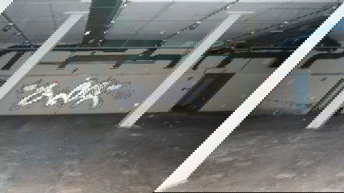 Graffiti Photo by EDOZ - Glow, Desden, ATD (2014)