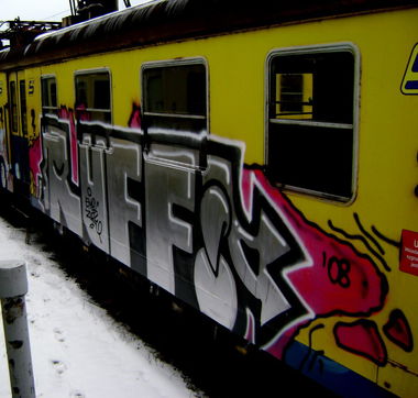 Graffiti Train - Photo by EIGHTBITBANDITS - RUFF, CREW, Cisowa (2008)