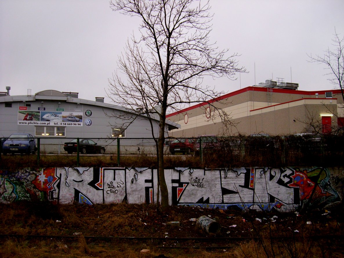 Graffiti Wall - Photo by EIGHTBITBANDITS - RUFF, MSK, CREWS (2008)