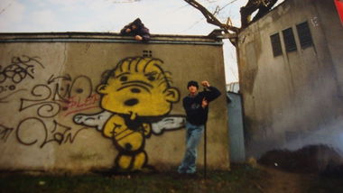 Graffiti Artwork - Photo by ELECTROZ - POWER (1998)