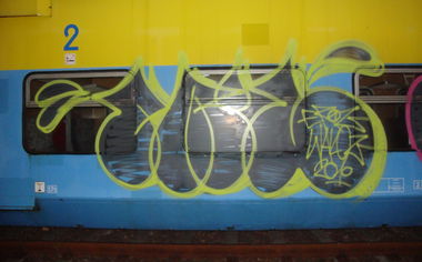 Graffiti Photo by ELECTROZ - vandal, bombing, fast (2010)