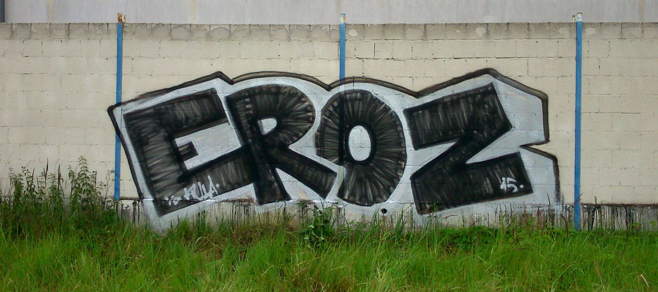 Graffiti Wall - Photo by ELECTROZ (2015)