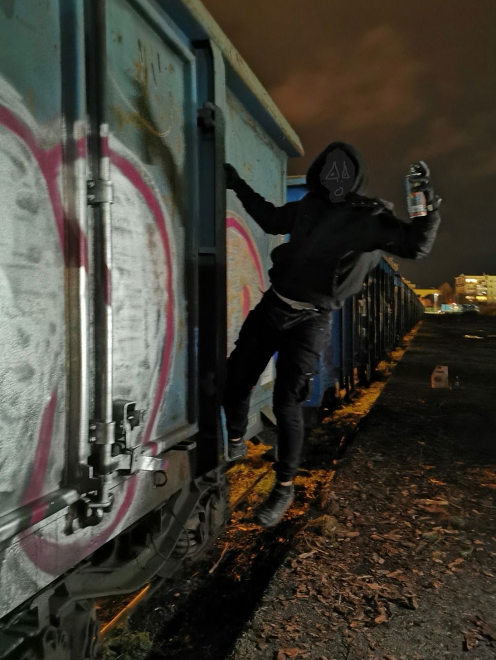 Graffiti Photo by ELECTROZ - tk, fr8, freight (2021)