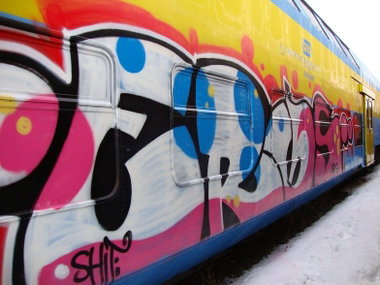 Graffiti Photo by ELECTROZ - doppeldecker, colors, bombing (2010)