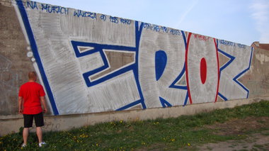 Graffiti Photo by ELECTROZ - big, blockbuster (2011)