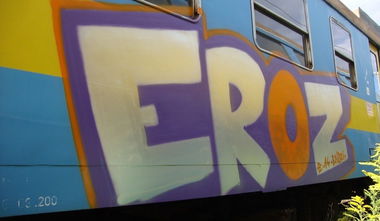 Graffiti Train - Photo by ELECTROZ - cross, bombing, en57 (2014)