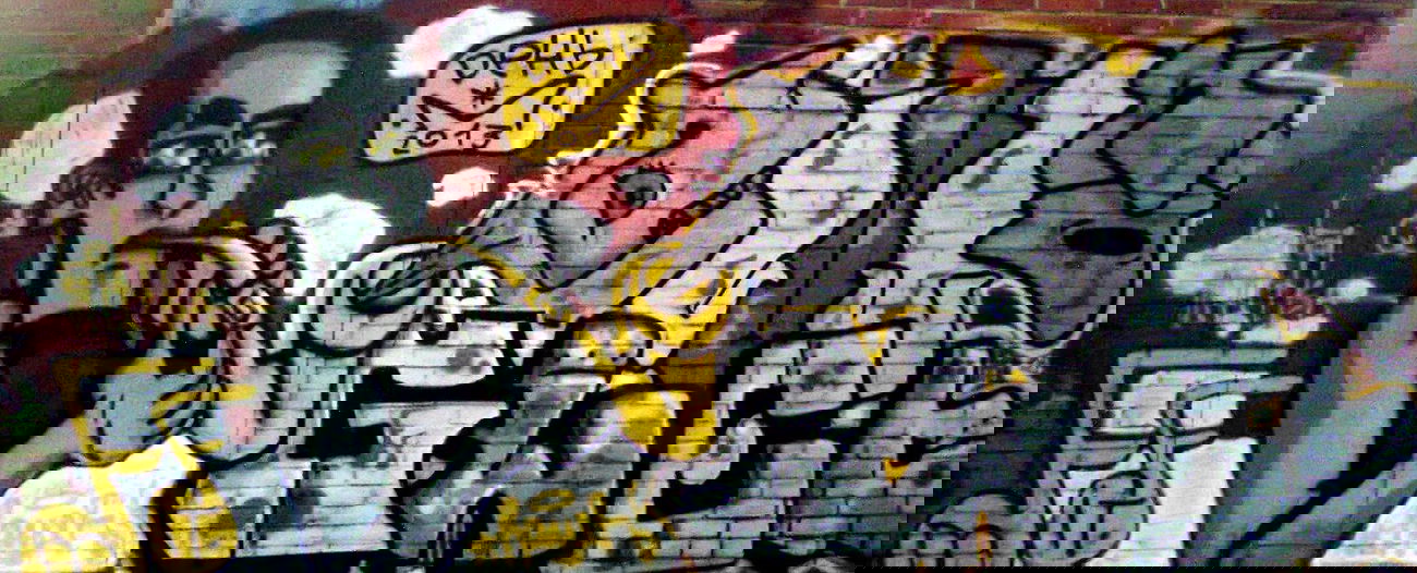 Graffiti Wall - Photo by ELandLoLa - lola, q, and (2013)