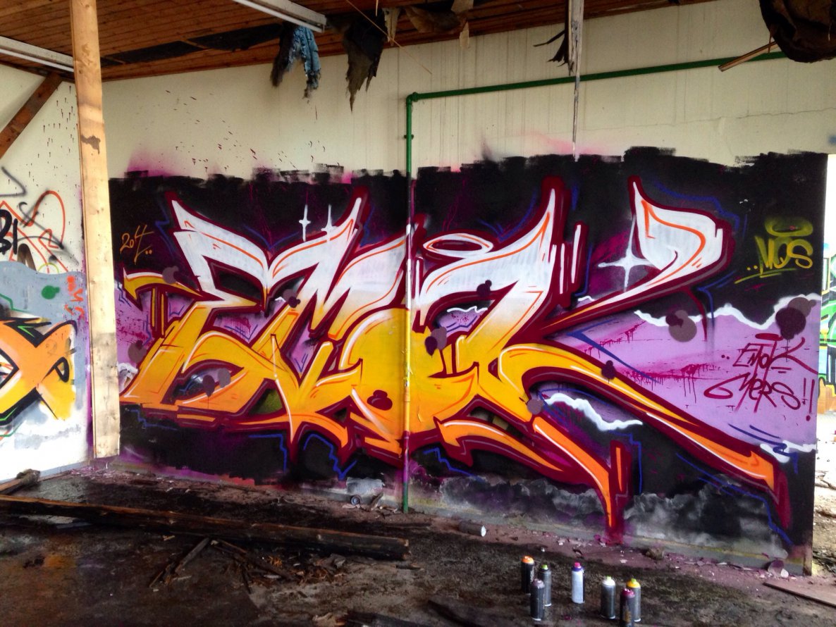 Graffiti Wall - Photo by EMOK - EMOK, MQS