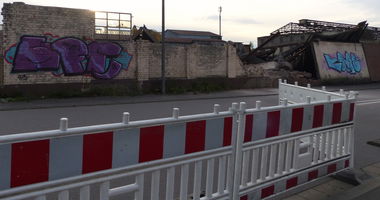 Graffiti Bombing - Photo by ERAS43 - HFC, 126KRU, ERASER43 (2015)