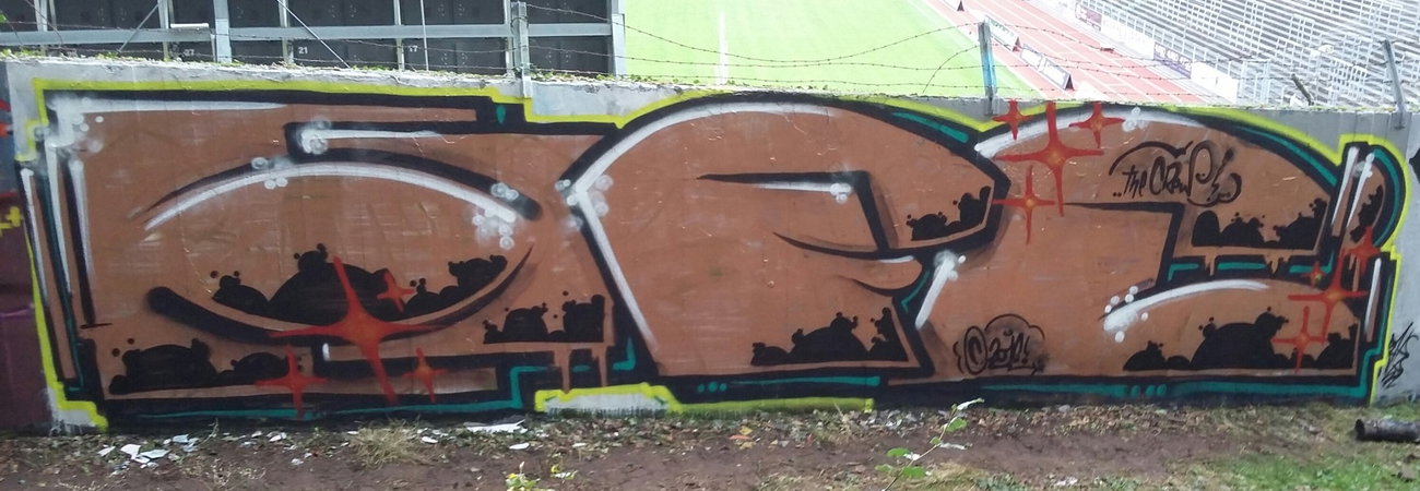 Graffiti Wall - Photo by ERAS43 - HFC, 126KRU (2016)