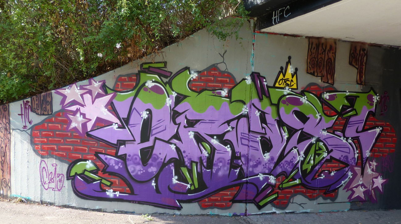 Graffiti Wall - Photo by ERAS43 - ERASER43, 126kru, HFC (2015)