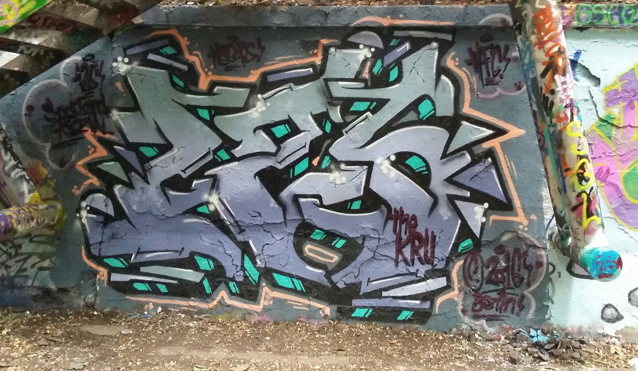 Graffiti Wall in Berlin  - Photo by ERAS43 - 126KRU, Eras43, HFC (2016)