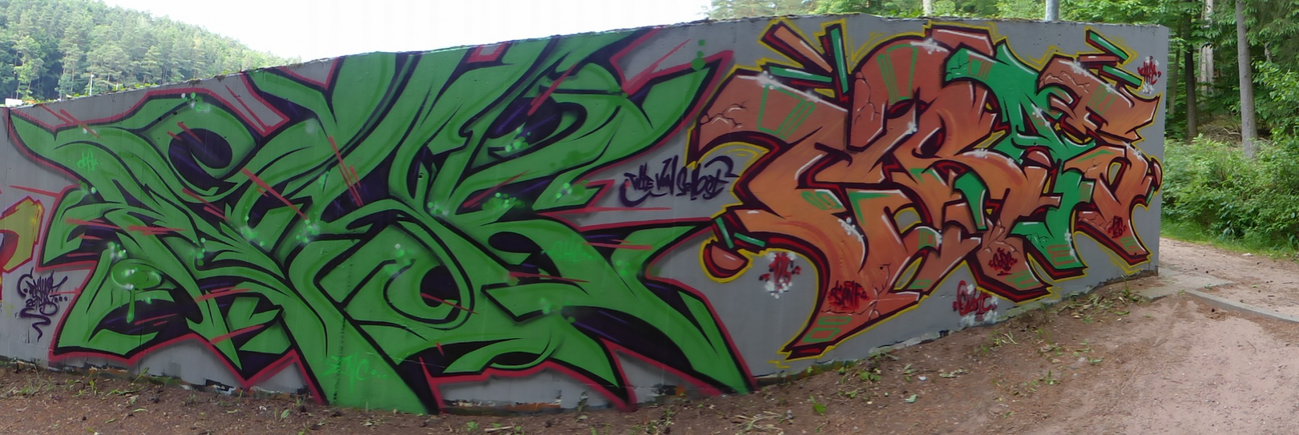 Graffiti Wall - Photo by ERAS43 - PEAK7, DGA, SHC (2015)