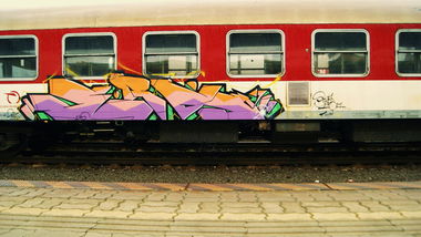 Graffiti Train - Photo by EROTICS - -eRs-