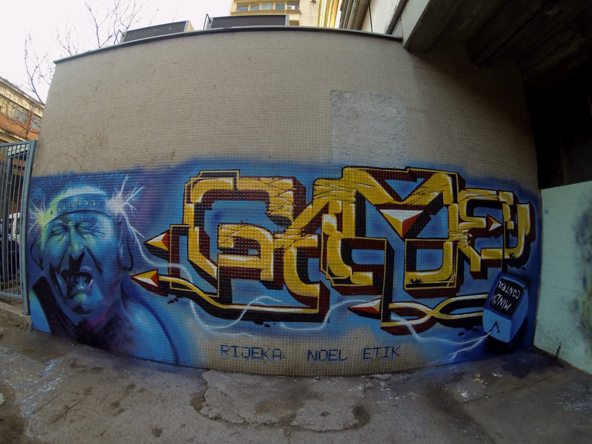 Graffiti Wall - Photo by ETIKeta (2013)