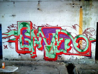 Graffiti Wall in Pula Croatia - Photo by ETIKeta (2014)